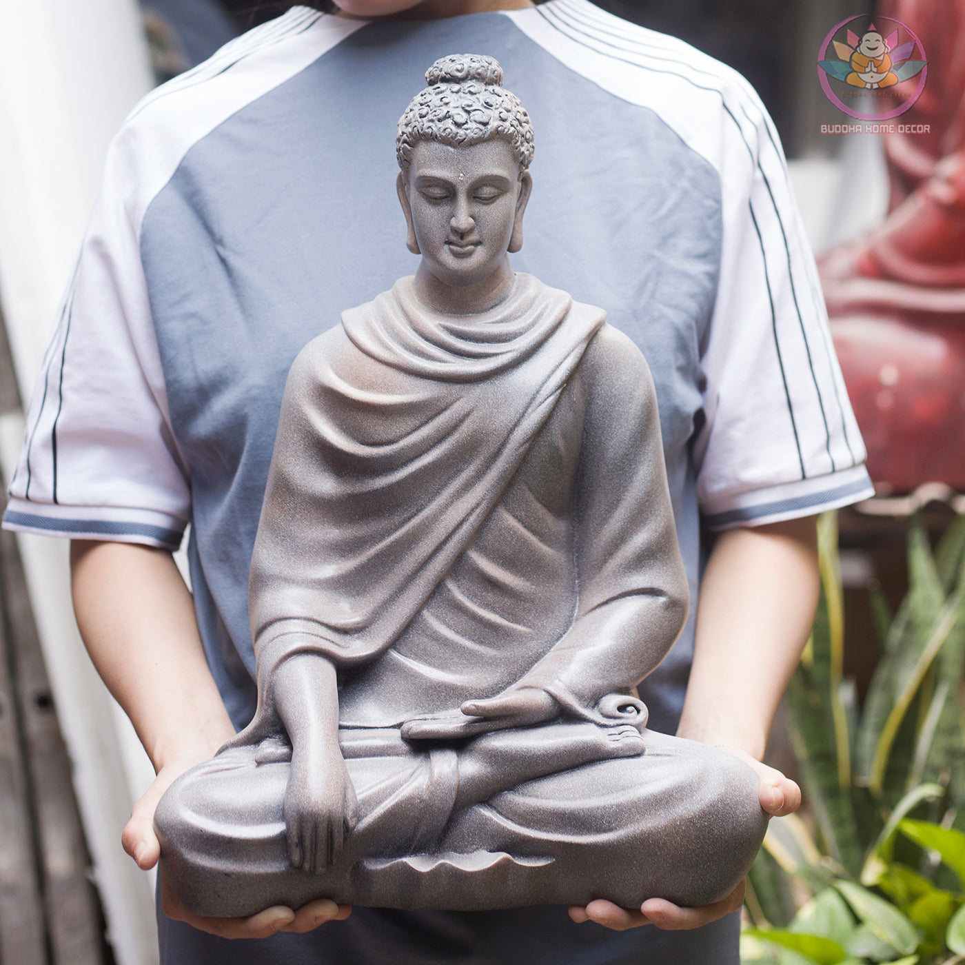 Stone-Textured Buddha Statue – 18.1" (46cm) Shakyamuni in Meditation | Earthy Gray Resin Finish | Handcrafted Vietnamese Altar Sculpture