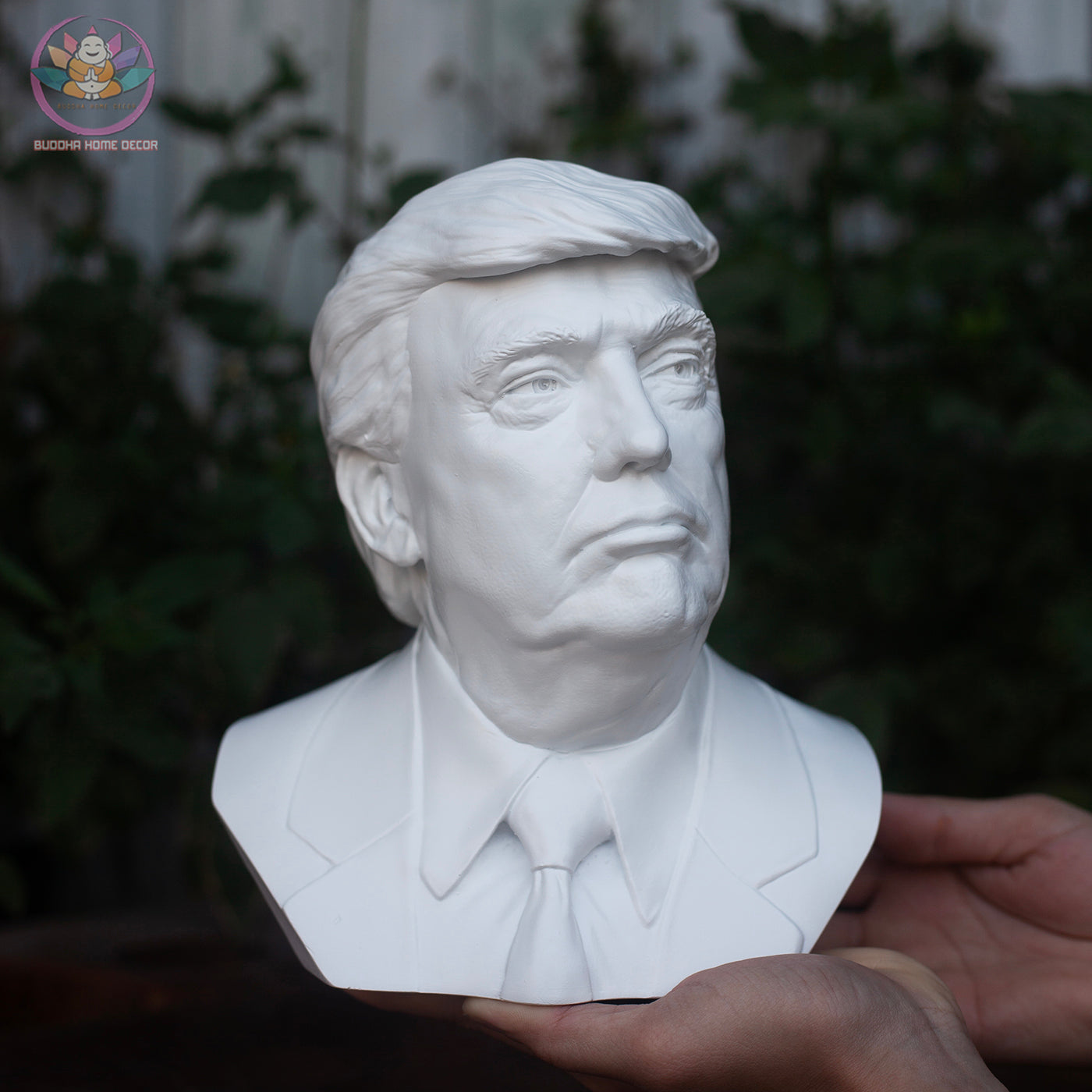 White Presidential Bust Sculpture – 8.7" Resin Political Figure | Modern Home Decor | Desktop Display | 3D Printed & Hand-Finished