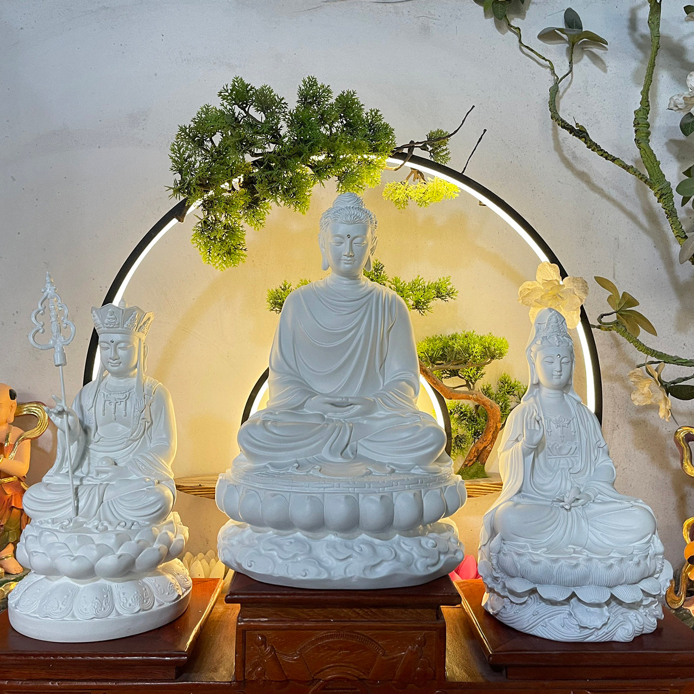 Sakyamuni Buddha with Avalokiteshvara and Ksitigarbha Bodhisattva Statue Set – Composite Gray Finish