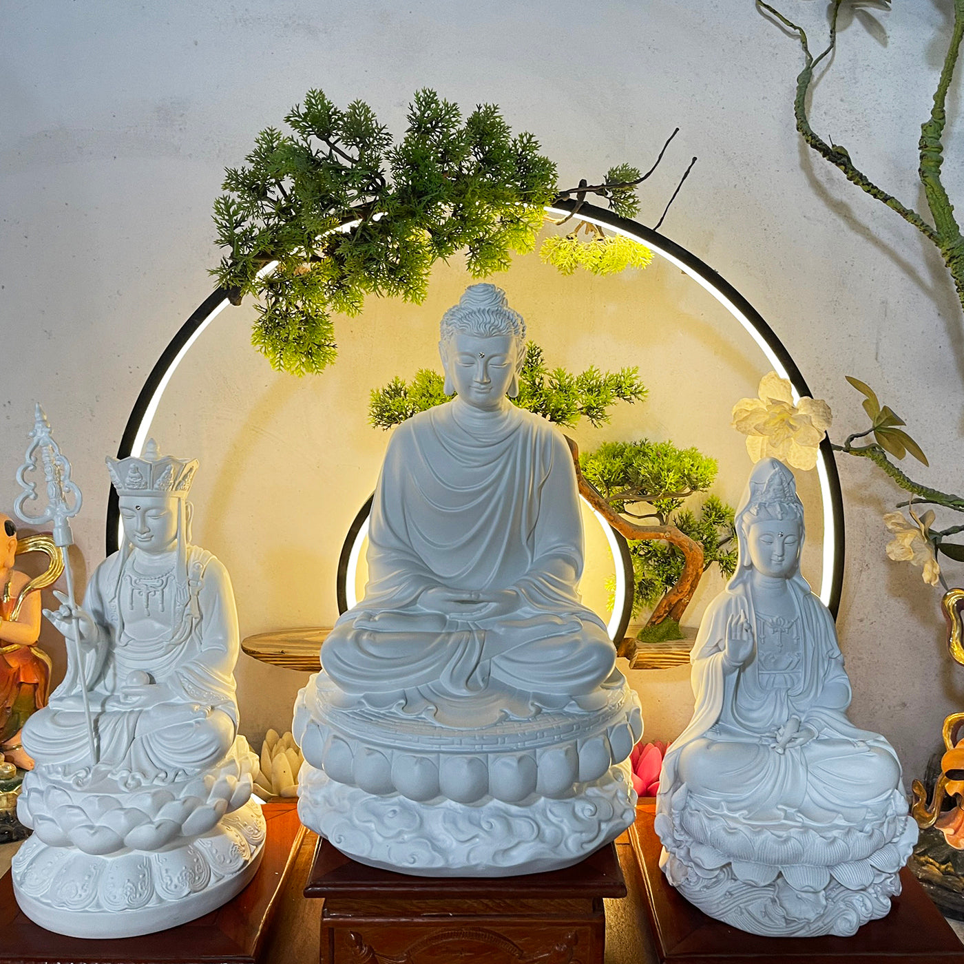 Sakyamuni Buddha with Avalokiteshvara and Ksitigarbha Bodhisattva Statue Set – Composite Gray Finish