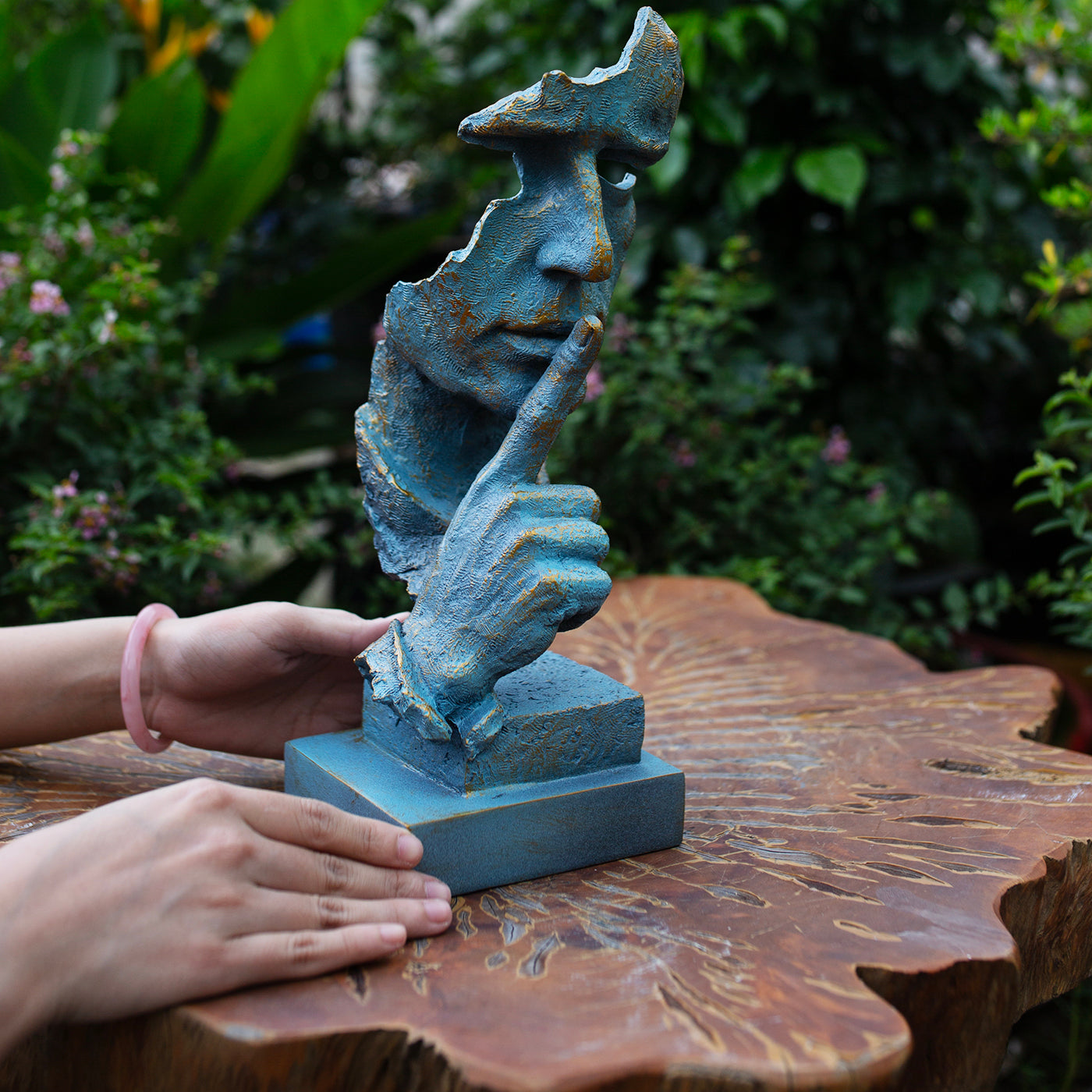 Abstract Silence Face Sculpture: Blue & Gold Resin Modern Art