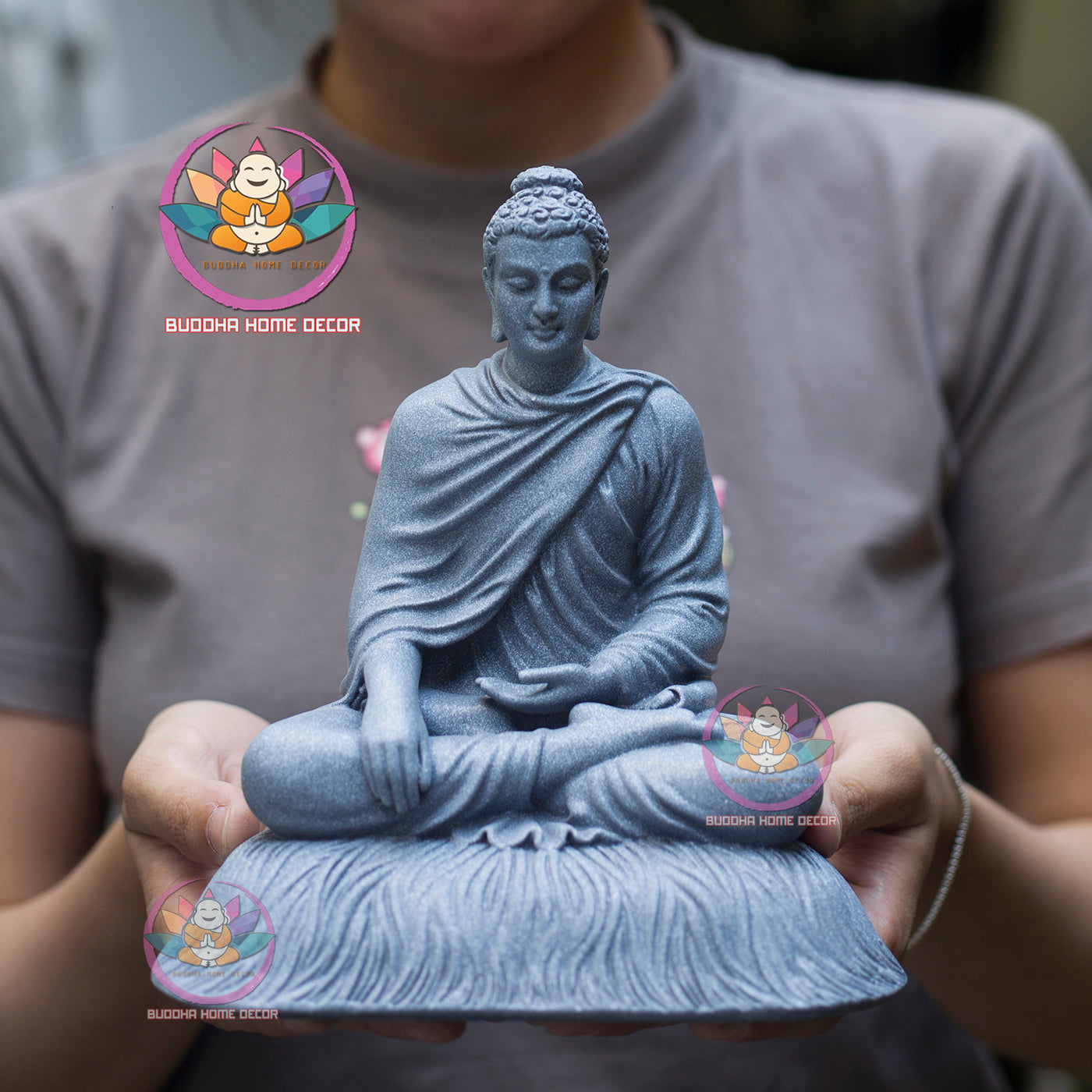 Small White Buddha Statue – 7.9" (20cm) Shakyamuni in Meditation | Minimalist Resin Decor | Handcrafted Vietnamese Buddhist Figure