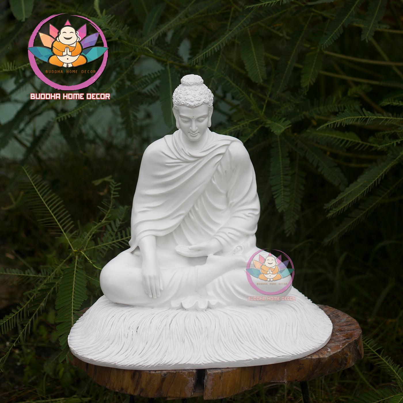 Minimalist White Buddha Statue – 17.7" (45cm) Shakyamuni in Meditation | Matte Finish | Handcrafted Altar Decor | Vietnamese Buddhist Art