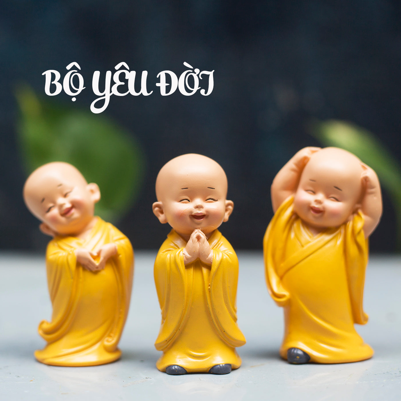 Cute Monk Figurines Set – 8cm Mini Buddha Novice Monks in Yellow Robes | Zen Home & Desk Decor