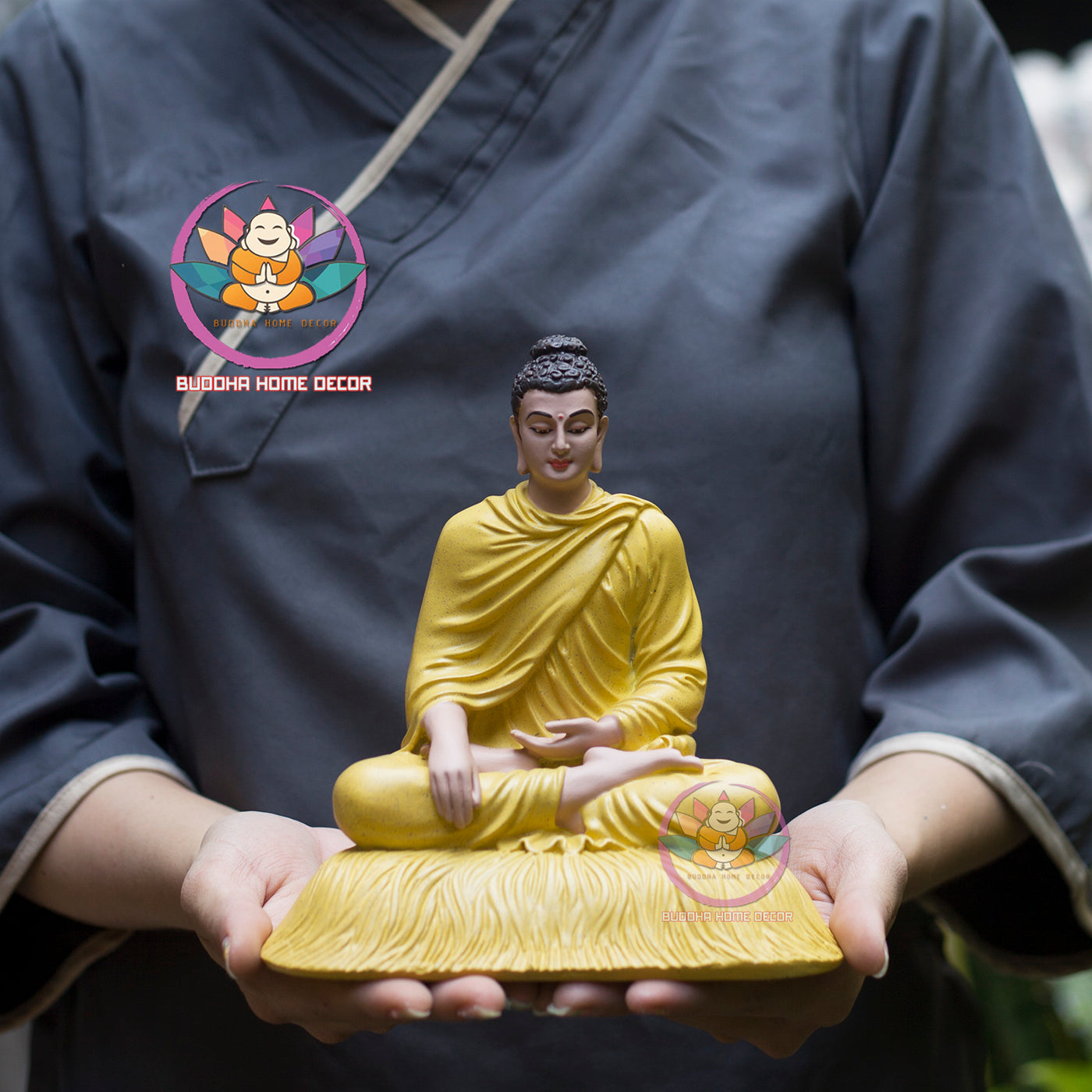 Small White Buddha Statue – 7.9" (20cm) Shakyamuni in Meditation | Minimalist Resin Decor | Handcrafted Vietnamese Buddhist Figure