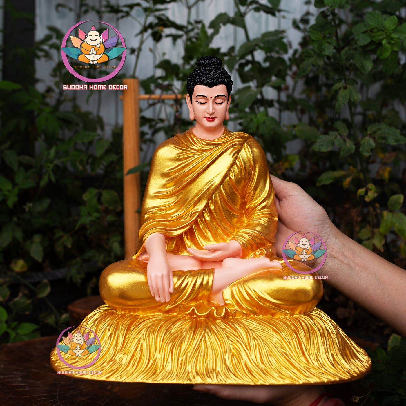 Hand-Painted Resin Golden Buddha Statue – 11.8" (30cm) Shakyamuni in Meditation | Buddhist Altar Decor | Made in Vietnam