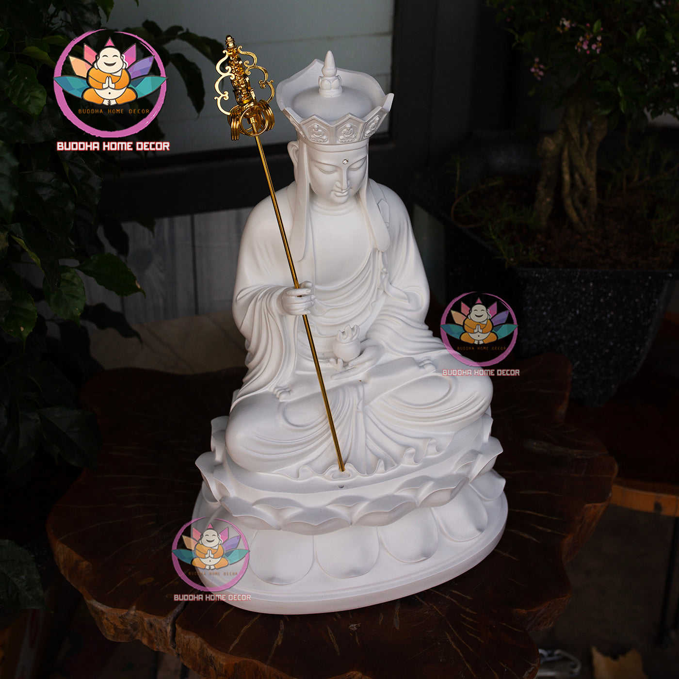 White Kṣitigarbha Bodhisattva Statue – 17.7" (45cm) Địa Tạng Vương | Matte Resin Altar Decor | Vietnamese Buddhist Art
