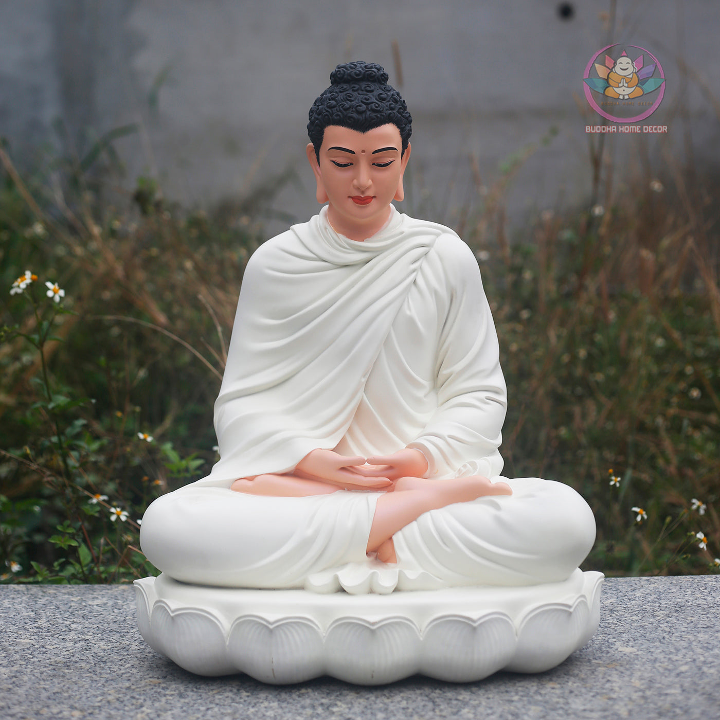 White Buddha Meditation Statue – 23.6" Resin Shakyamuni Buddha Figurine – Zen Altar, Meditation Space, Asian Spiritual Decor Gift
