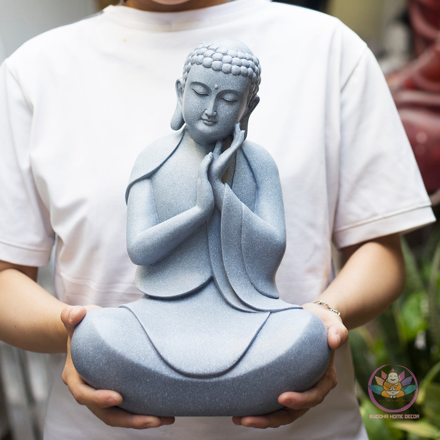 Minimalist Peaceful Buddha Statue – 13.8" (35cm) Minimalist Resin Sculpture | Handcrafted Zen Decor | Modern Meditation Gift