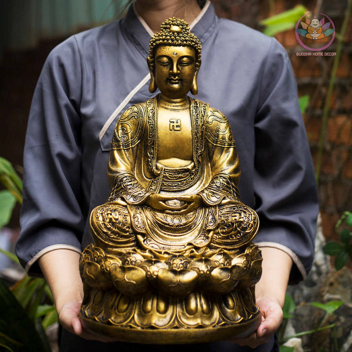 Amitabha Buddha Statue – Antique Bronze Finish Resin Sculpture – Zen Meditation Decor, Buddhist Altar Ornament, Spiritual Gift