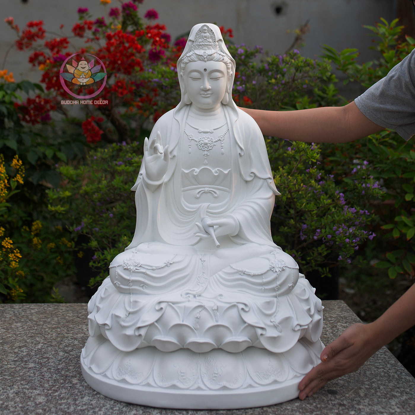 Large White Guanyin Bodhisattva Statue – Handmade Lotus Meditation Decor