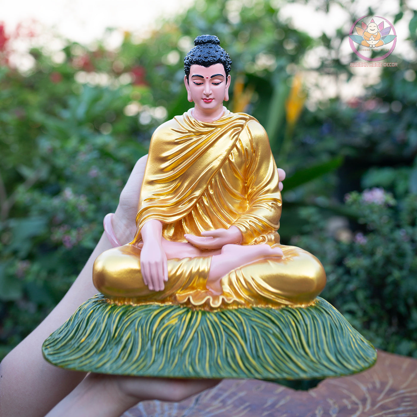 Shakyamuni Buddha Statue – Golden Robe Meditation Sculpture – Zen Home Decor, Buddhist Altar Ornament, Mindfulness Spiritual Gift