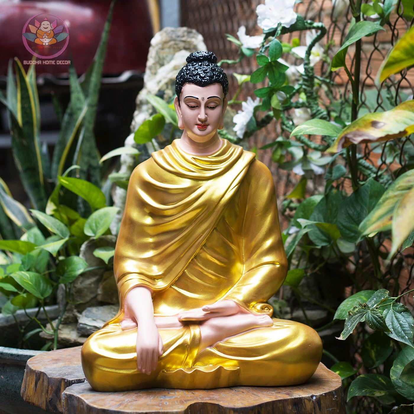 Golden Buddha Statue – 18.1" (46cm) Shakyamuni in Meditation | Hand-Painted Resin | Vietnamese Buddhist Altar Decor | Zen Decor Figurines