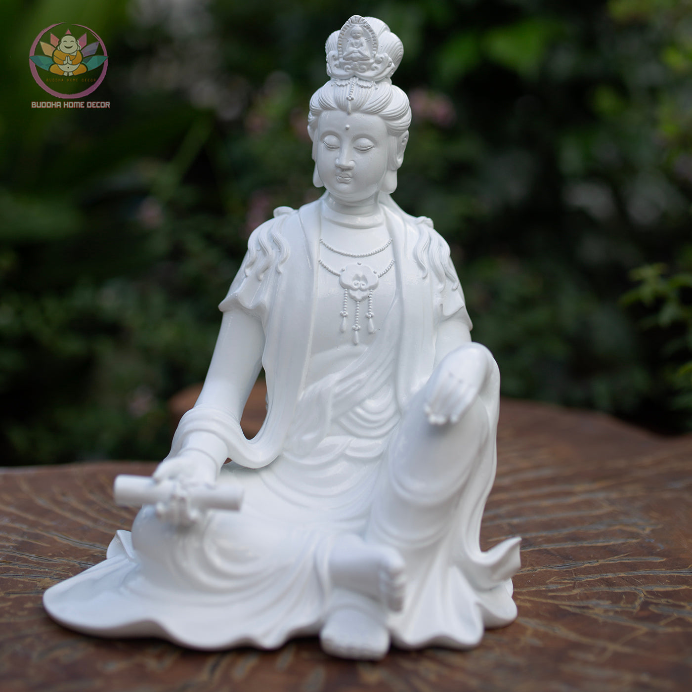Seated Guanyin Buddha Statue 9.8" – Resin Kwan Yin Figurine, Goddess of Mercy Sculpture, Zen Home Meditation Altar Decor Gift