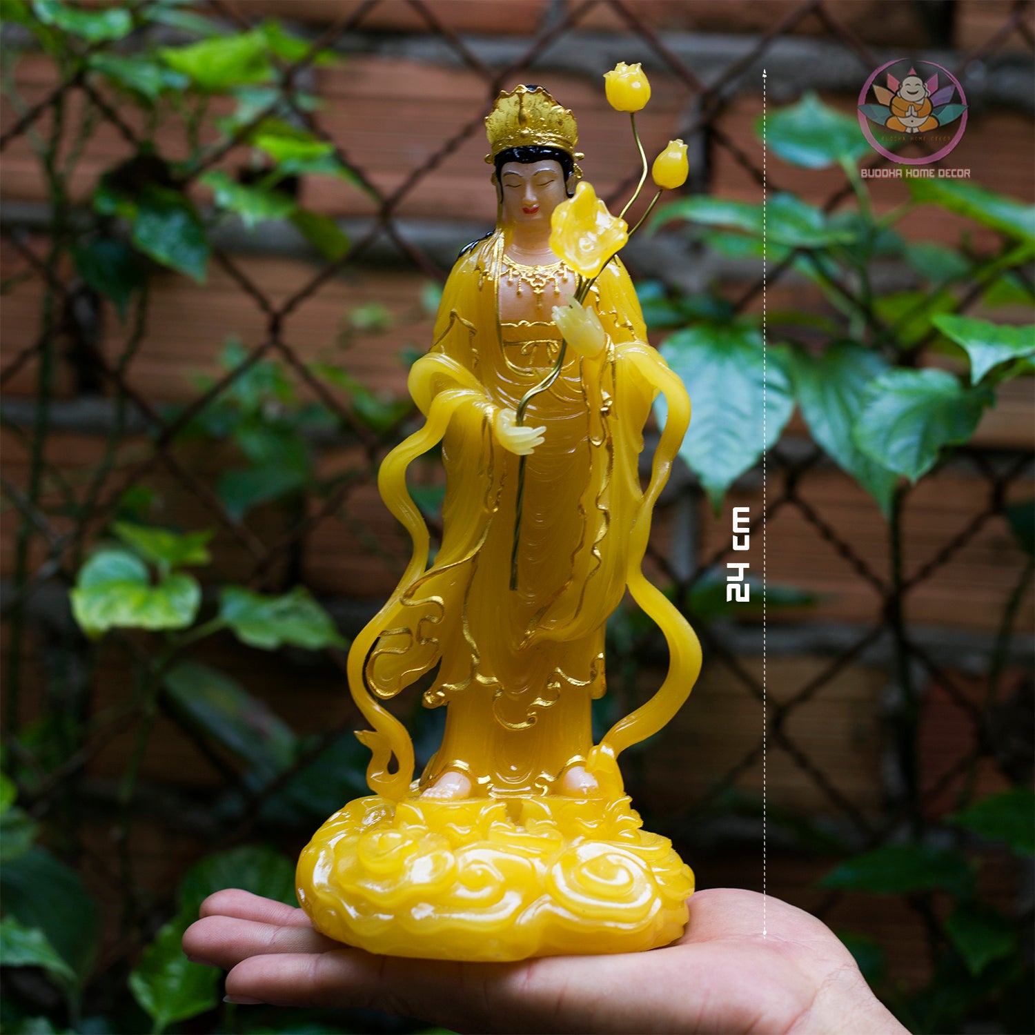 Seishi Bodhisattva Statue – Yellow Quartz Effect Seishi Buddha Figurine | Resin Crystal Look 23cm