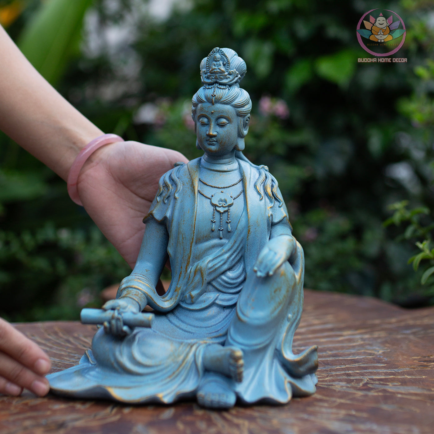Seated Guanyin Buddha Statue 9.8" – Resin Kwan Yin Figurine, Goddess of Mercy Sculpture, Zen Home Meditation Altar Decor Gift