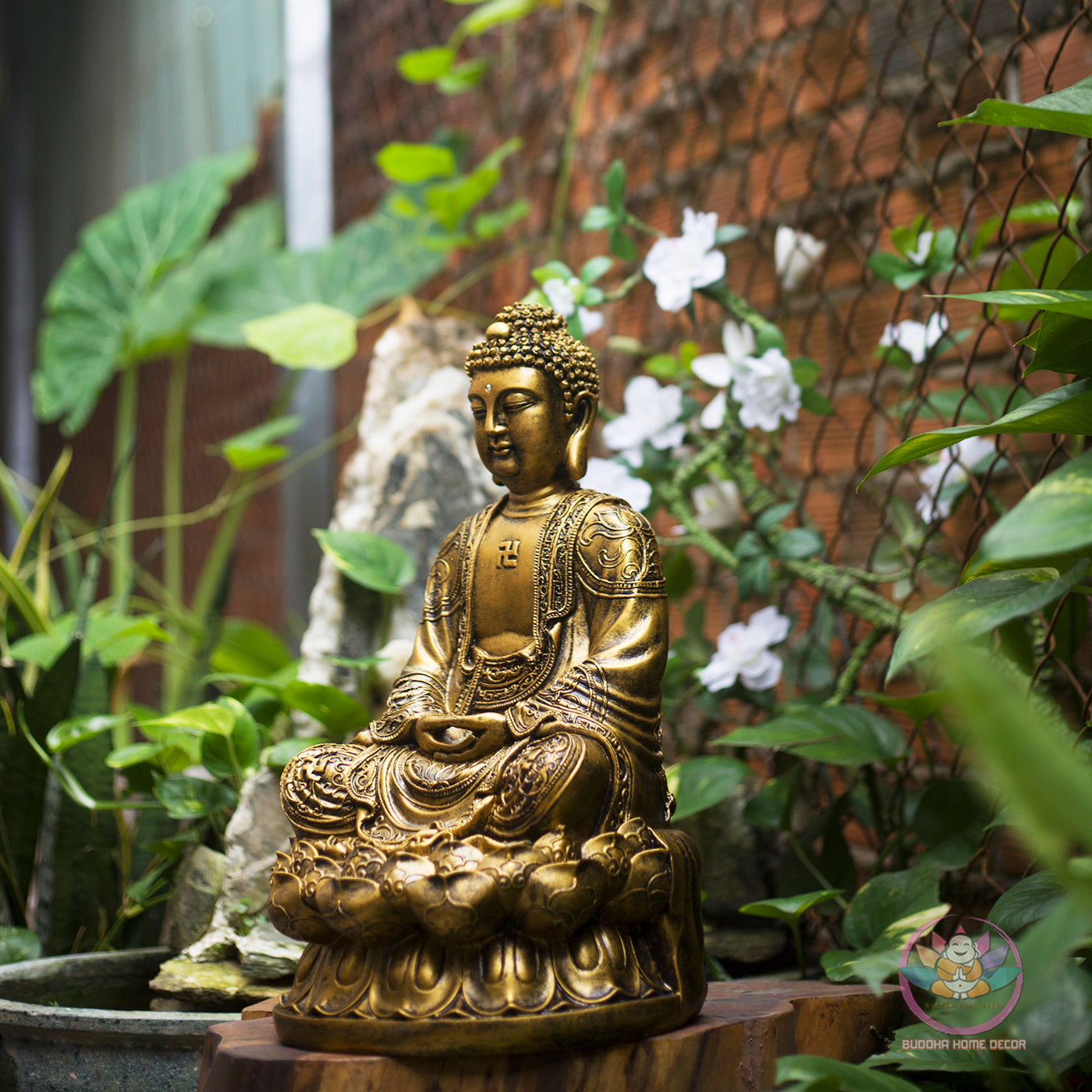 Amitabha Buddha Statue – Antique Bronze Finish Resin Sculpture – Zen Meditation Decor, Buddhist Altar Ornament, Spiritual Gift