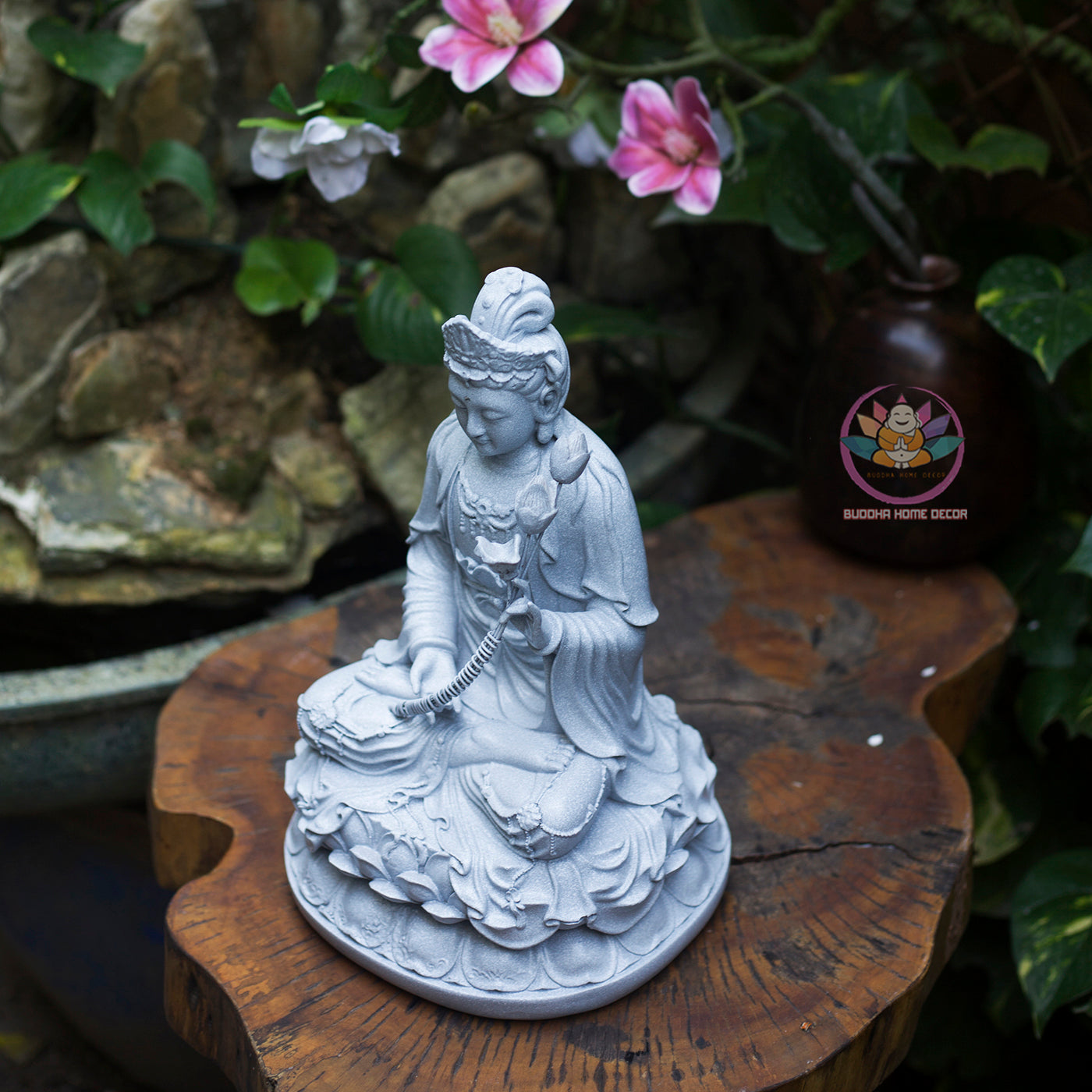 Mahasthamaprapta Bodhisattva Statue – Composite Gray Finish, Seishi Buddhist Sculpture, 30cm Altar Decor