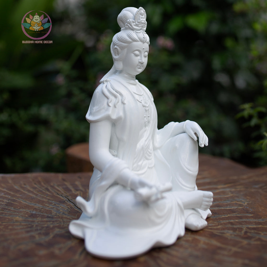 Seated Guanyin Buddha Statue 9.8" – Resin Kwan Yin Figurine, Goddess of Mercy Sculpture, Zen Home Meditation Altar Decor Gift