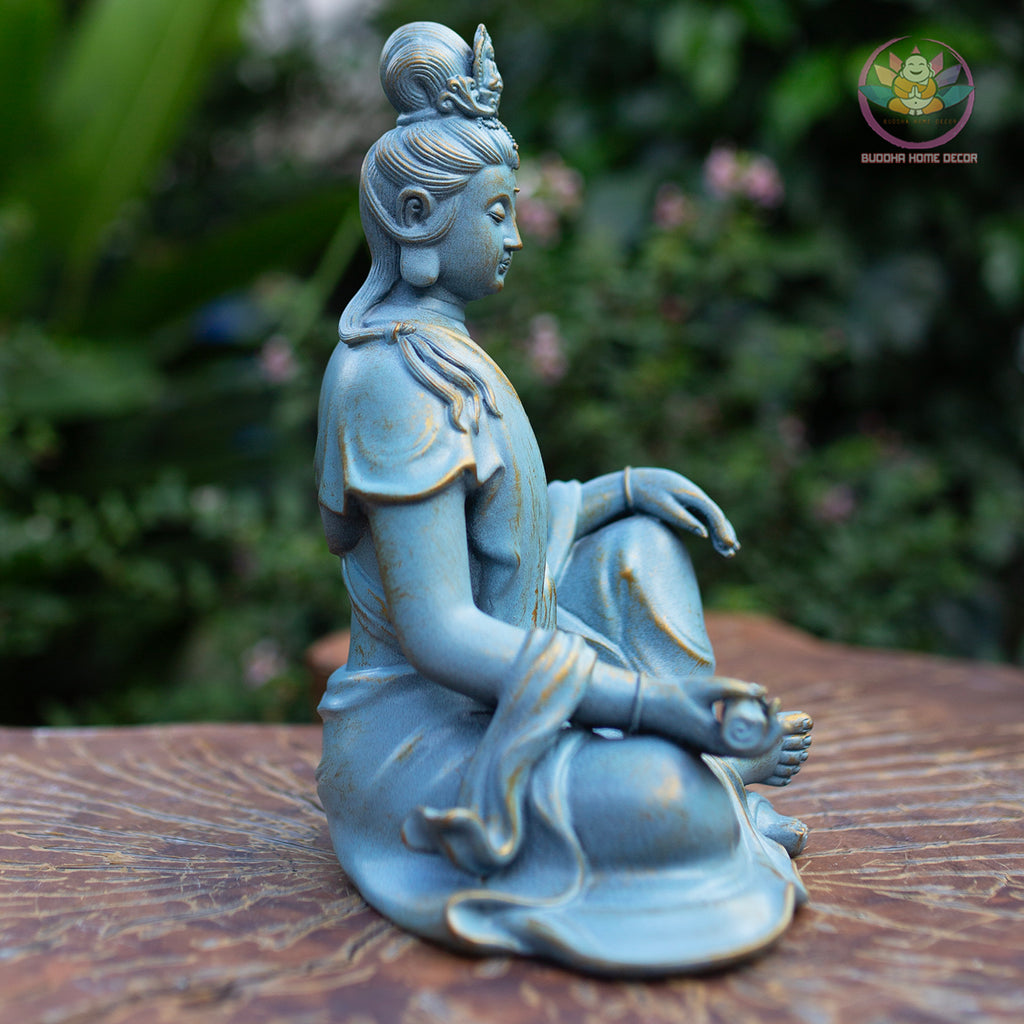 Seated Guanyin Buddha Statue 9.8" – Resin Kwan Yin Figurine, Goddess of Mercy Sculpture, Zen Home Meditation Altar Decor Gift