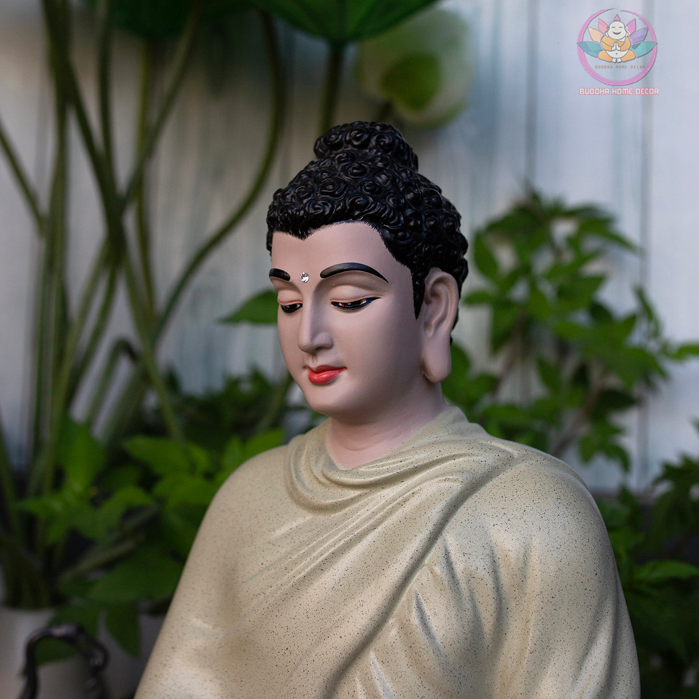 Shakyamuni Buddha Statue – 13.7" Tall | Handmade Resin Meditation Sculpture | Vietnamese Craft Zen Home Decor