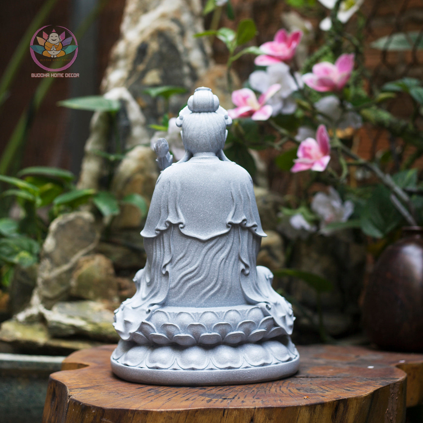 Mahasthamaprapta Bodhisattva Statue – Composite Gray Finish, Seishi Buddhist Sculpture, 30cm Altar Decor