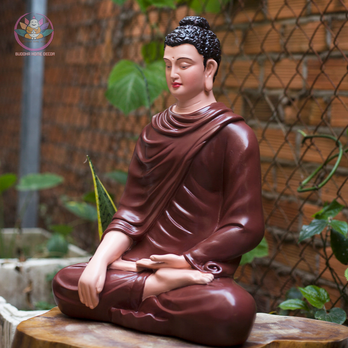 Brown Robe Buddha Statue – 18.1 inches Shakyamuni in Meditation | Glossy Ceramic-Look Finish | Handcrafted Resin | Vietnamese Buddhist Decor