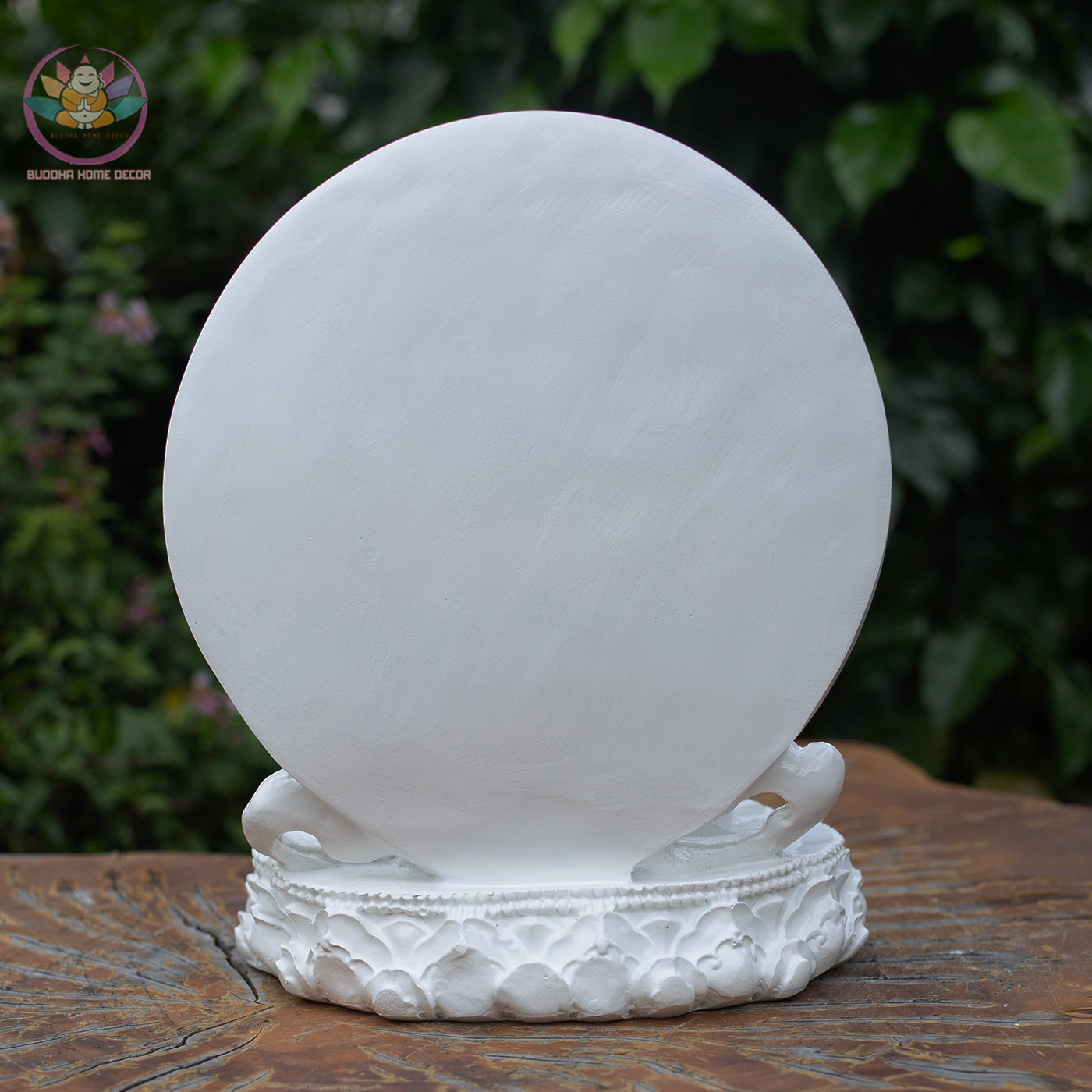 Cundi Bodhisattva Statue 9.4" – White Resin Multi-Armed Buddha for Home & Altar Decor