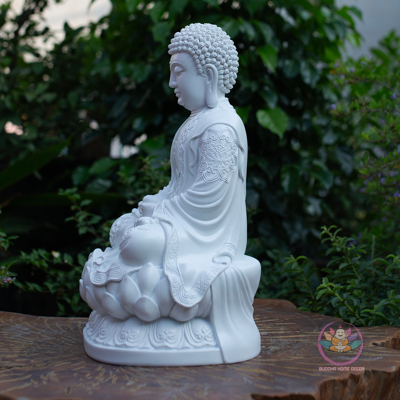 White Buddha Statue – 14.6" Resin Amitabha Buddha Figurine – Zen Home Altar Decor, Meditation Room, Spiritual Gift