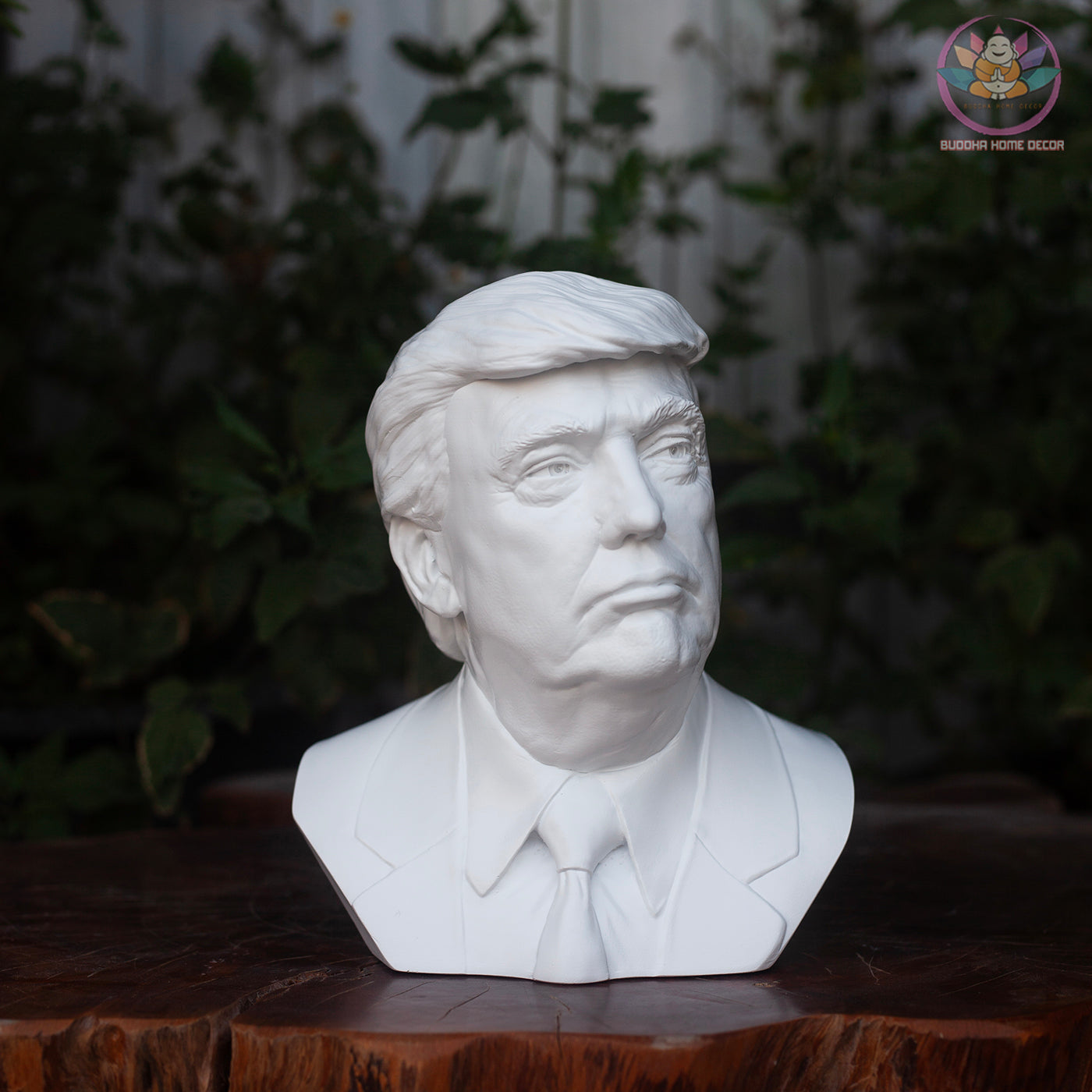 White Presidential Bust Sculpture – 8.7" Resin Political Figure | Modern Home Decor | Desktop Display | 3D Printed & Hand-Finished