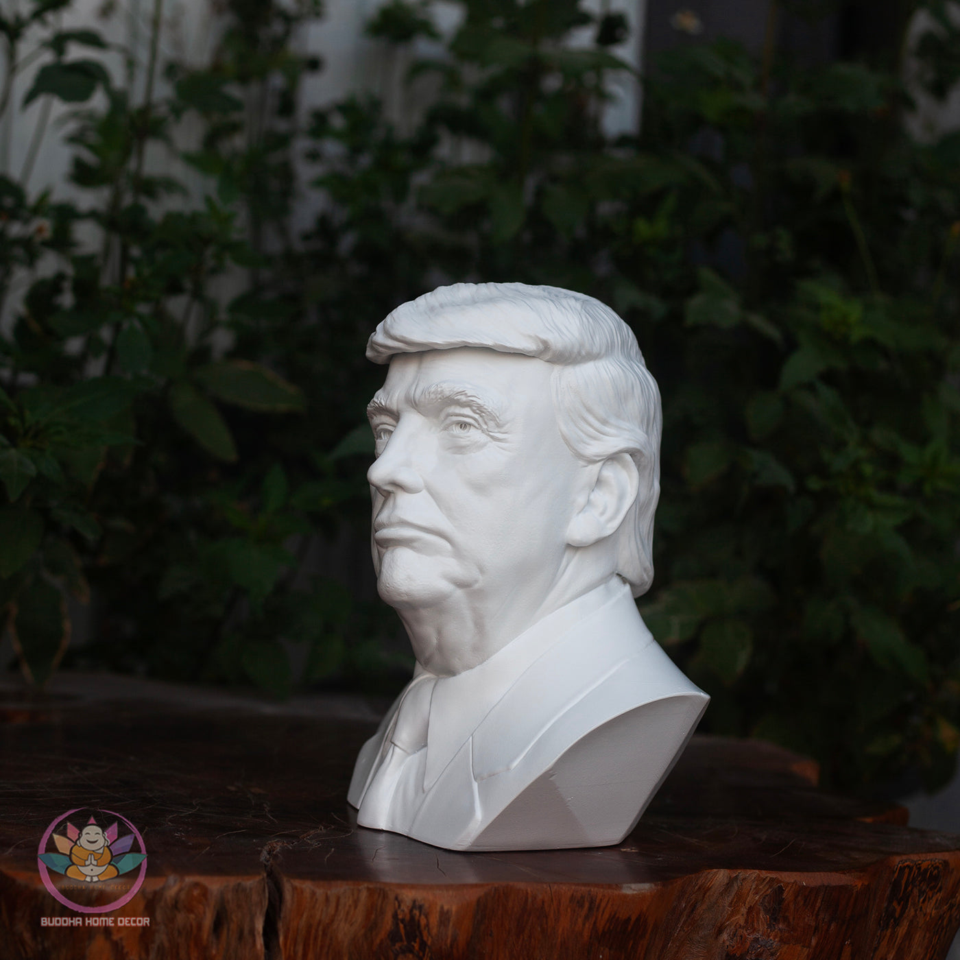 White Presidential Bust Sculpture – 8.7" Resin Political Figure | Modern Home Decor | Desktop Display | 3D Printed & Hand-Finished