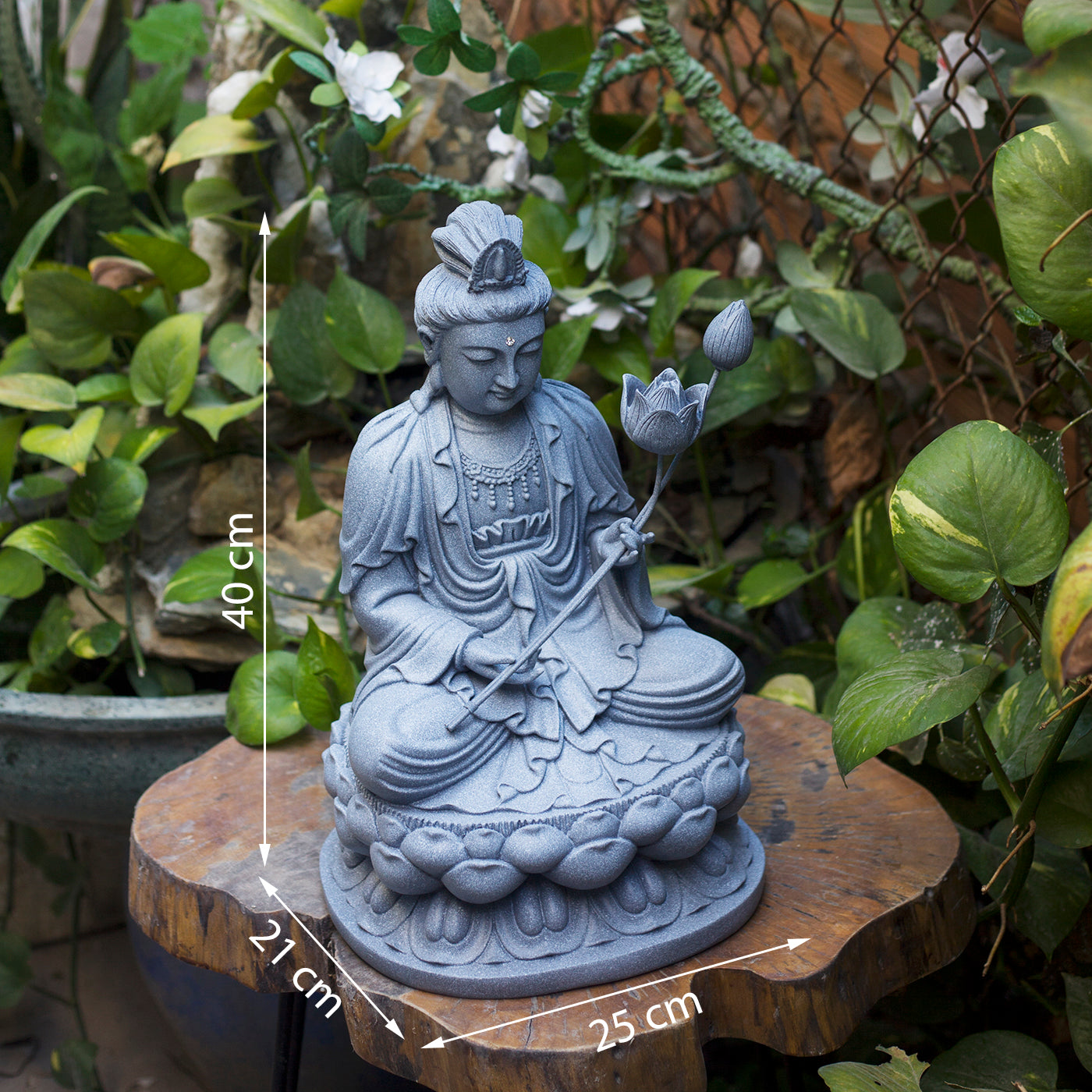 Mahasthamaprapta Bodhisattva Statue – Composite Gray Stone Finish, Seishi Buddhist Sculpture