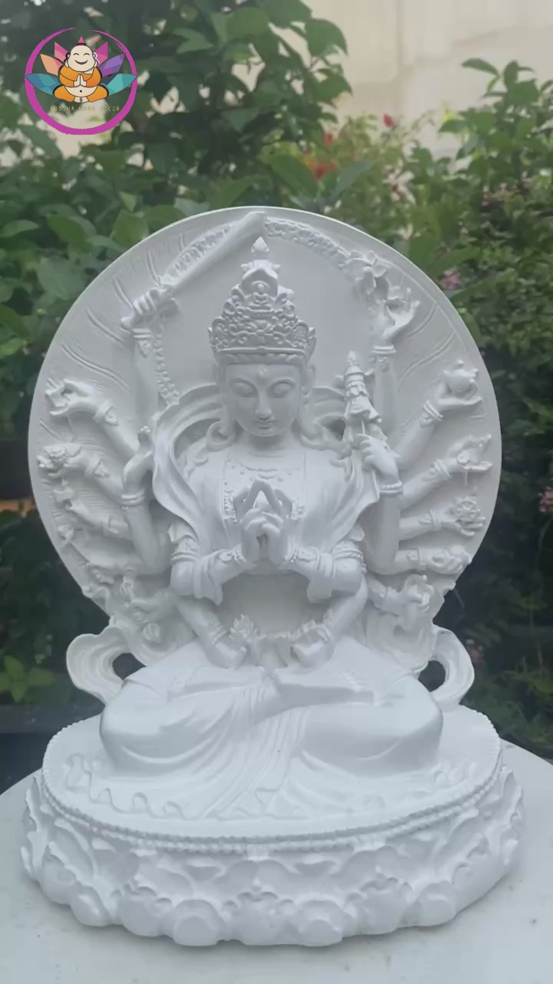 Cundi Bodhisattva Statue 9.4" – White Resin Multi-Armed Buddha for Home & Altar Decor