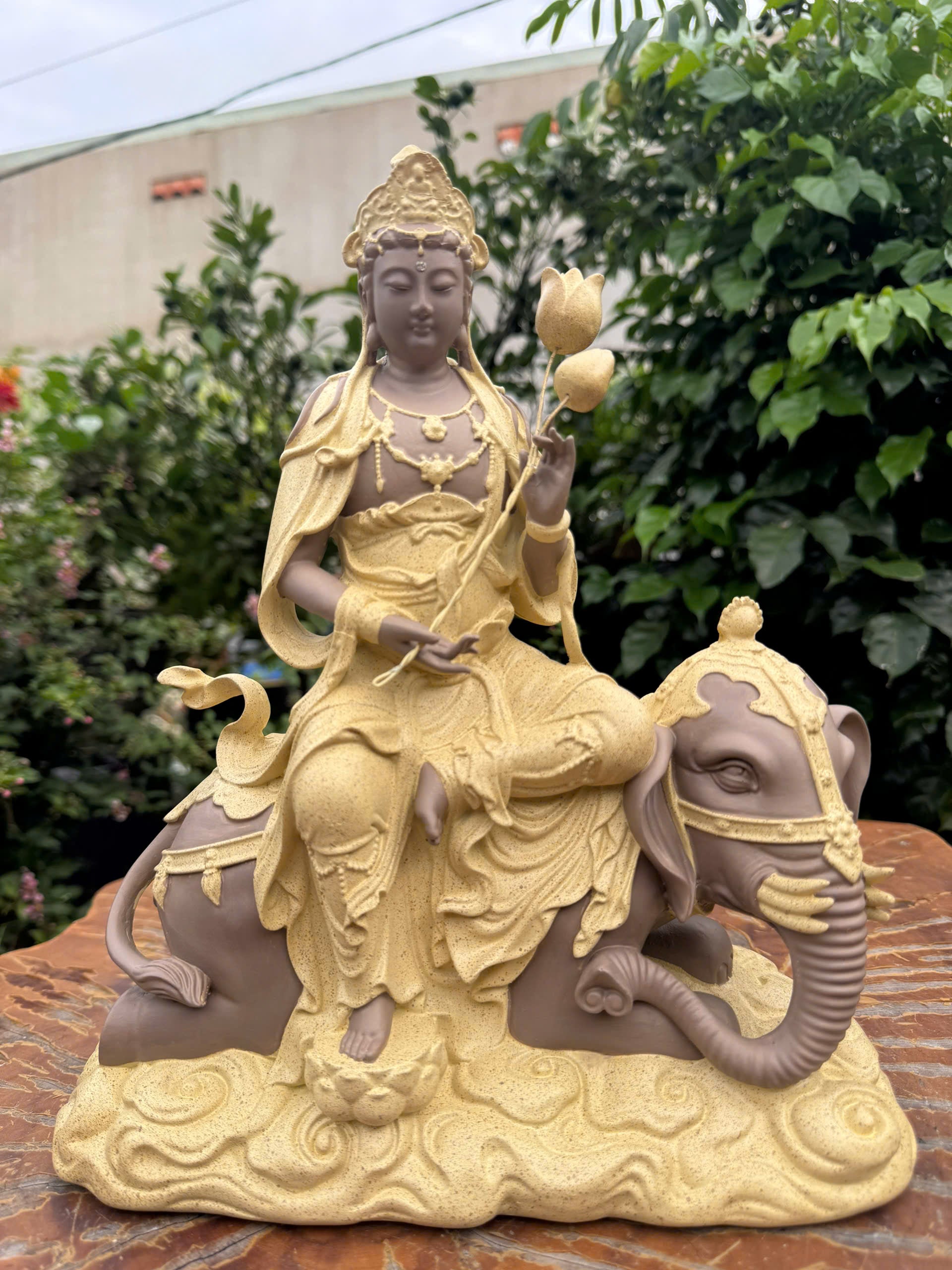 Manjushri Bodhisattva Riding Lion and Samantabhadra Riding Elephant Statue Set – Resin Buddhist Sculptures, Zen Home Altar Spiritual Decor