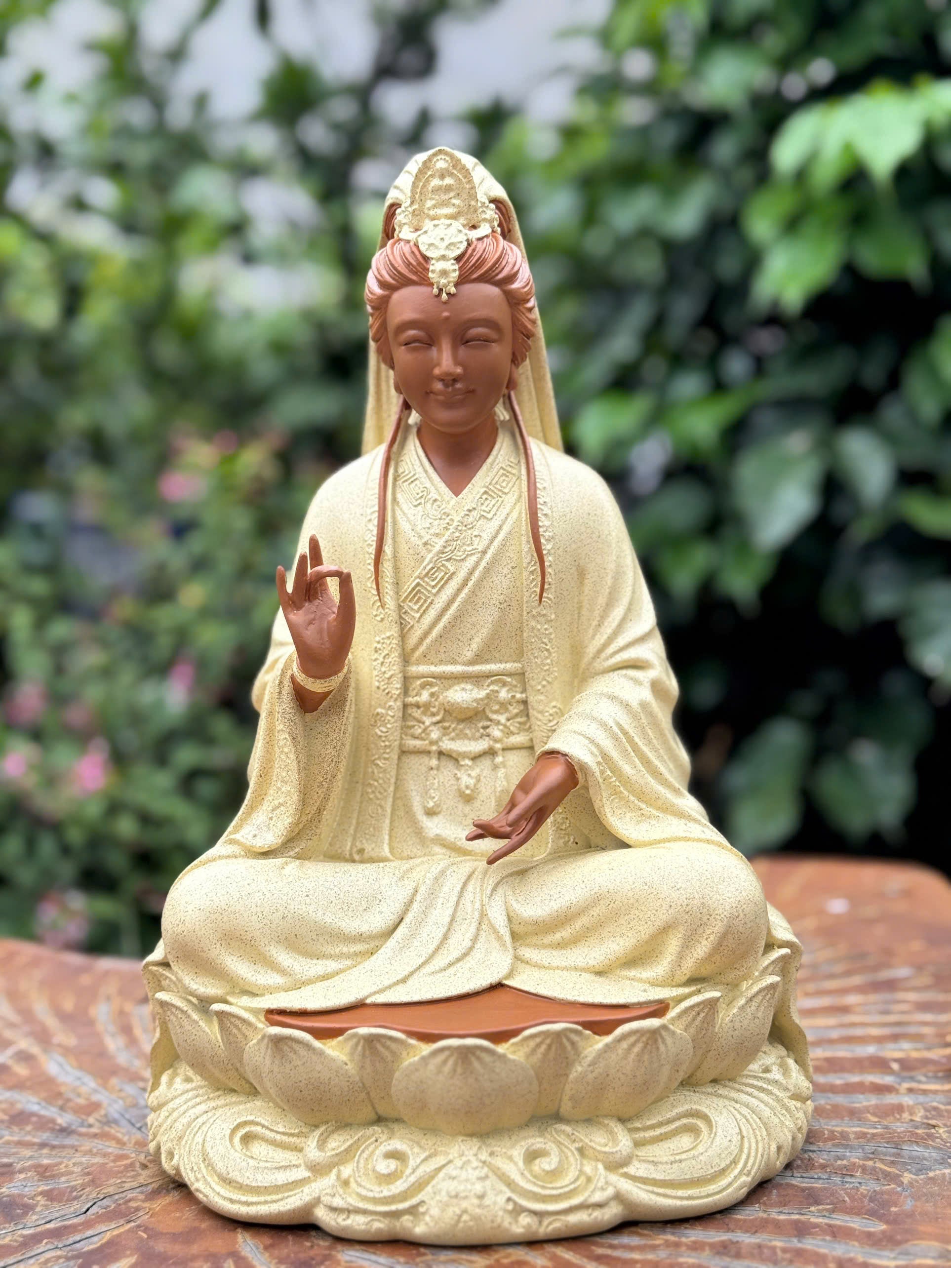 Guanyin Bodhisattva Statue 11.8" – Composite Seated Quan Yin on Lotus Pedestal