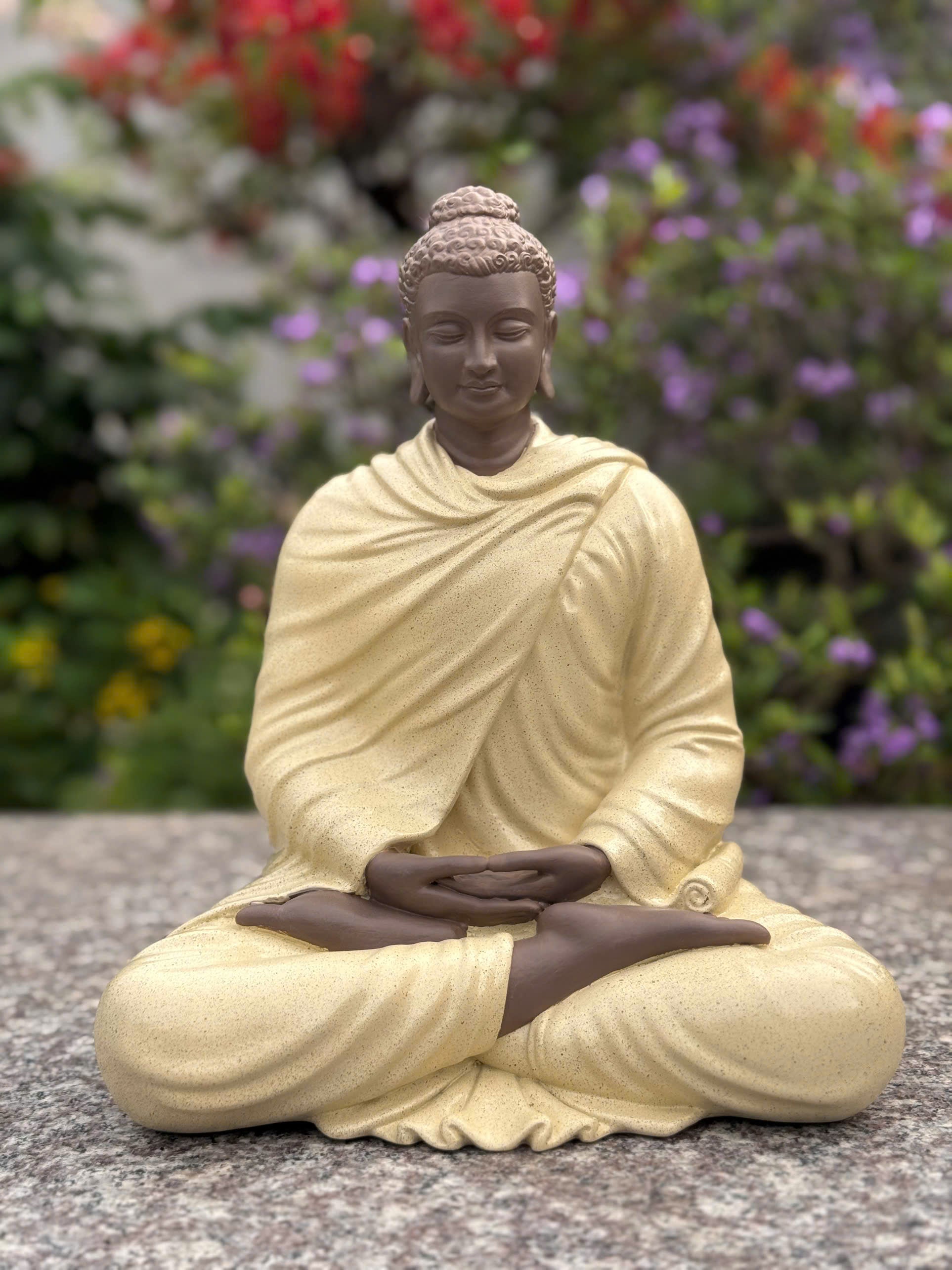 Beige Shakyamuni Buddha Statue – Handmade Meditation Buddha Decor